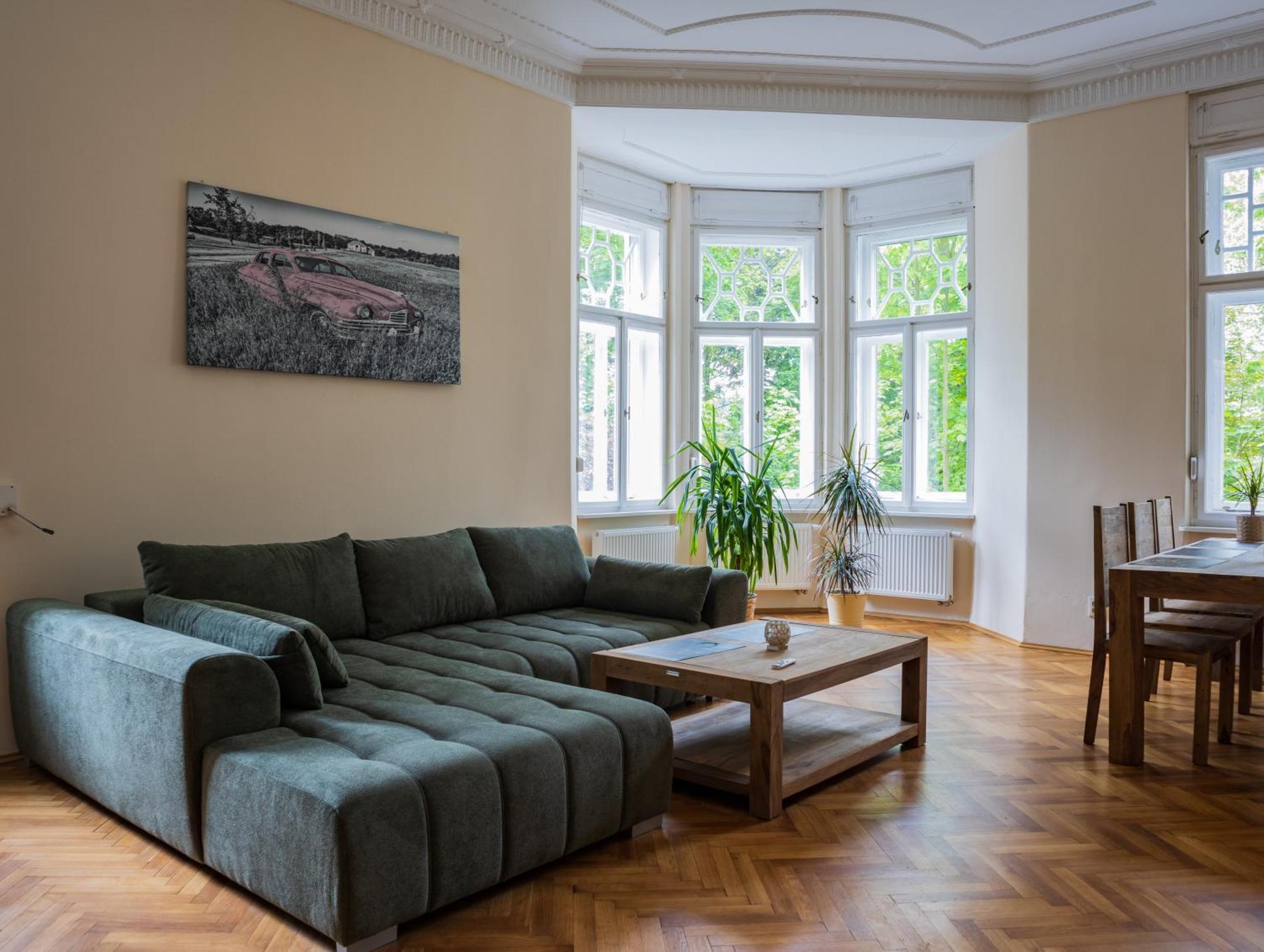 Ertlova Vila Jablonec nad Nisou Rum bild